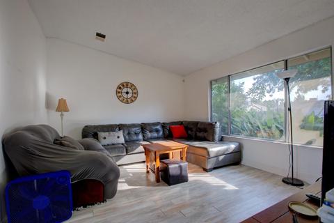 1809 Hunt Ave, Modesto, CA 95350 photo 4