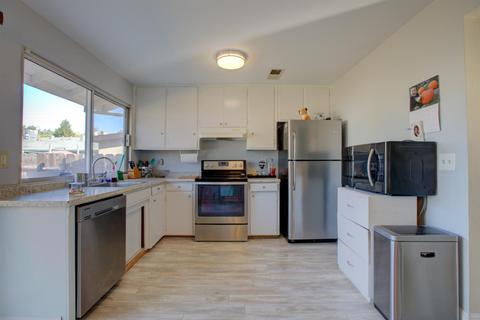 1809 Hunt Ave, Modesto, CA 95350 photo 6