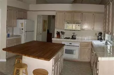 11 Towser, Chico, CA 95928 photo 4