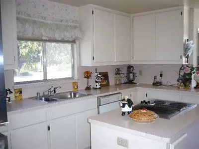 545 W Willow St, Willows, CA 95988 photo 4