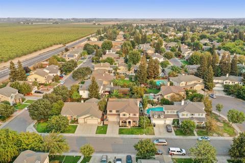 4212 Encore Ln, Modesto, CA 95357 photo 3