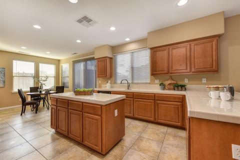 1020 Saunders Ct, Galt, CA 95632 photo 18