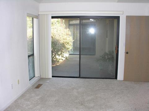 2334 Hyde Park Cir, Lodi, CA 95242 photo 13