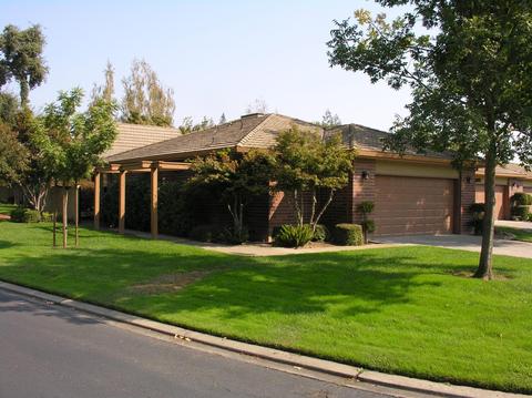 2334 Hyde Park Cir, Lodi, CA 95242 photo 1