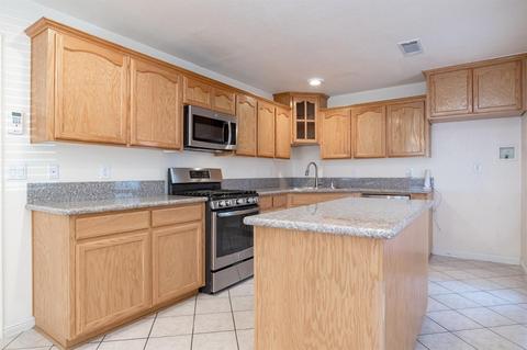5670 10th St, Keyes, CA 95328 photo 11