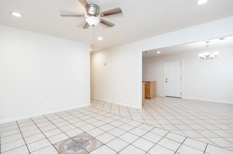 5670 10th St, Keyes, CA 95328 photo 8