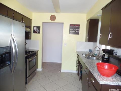 4824 Mc Nary Ct, Modesto, CA 95357 photo 12