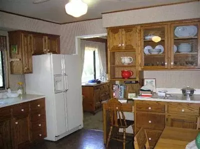 956 Pacific Ave, Willows, CA 95988 photo 2
