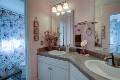 3046 Prado Ln, Davis, CA 95618 photo 12