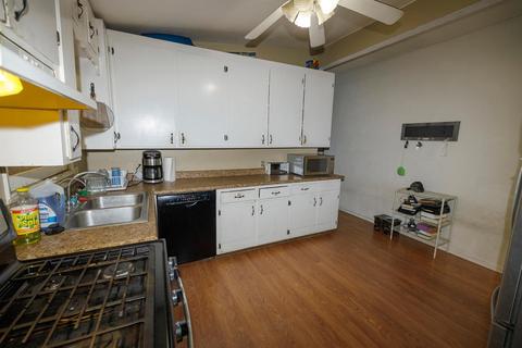 2040 Lance St, Modesto, CA 95354 photo 10
