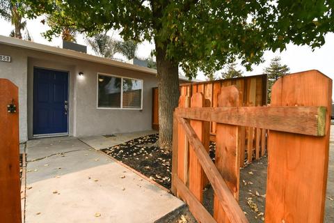 1036 L St, Lathrop, CA 95330 photo 1
