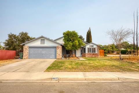 8416 Stakes St, Patterson, CA 95363 photo 1