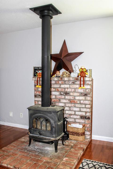 15619 Brewer Rd, Grass Valley, CA 95949 photo 12