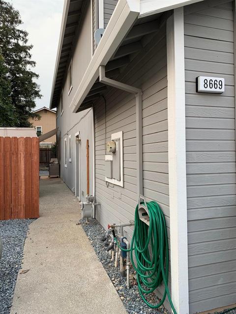 8669 Shadow Crest Cir, Antelope, CA 95843 photo 4