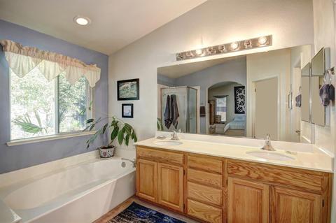 1622 Eligio Ln, Davis, CA 95618 photo 21