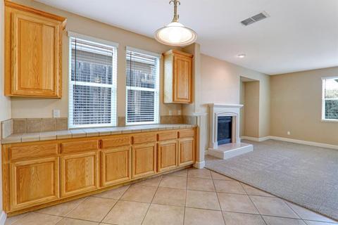 1072 Cornerstone Dr, Folsom, CA 95630 photo 14