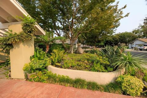 913 Burlington Dr, Modesto, CA 95356 photo 6