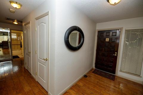913 Burlington Dr, Modesto, CA 95356 photo 13