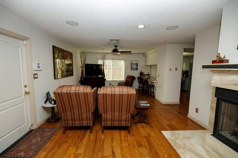 913 Burlington Dr, Modesto, CA 95356 photo 15