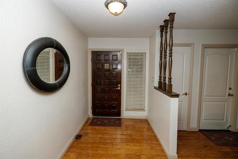 913 Burlington Dr, Modesto, CA 95356 photo 12