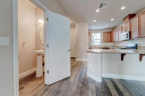 1680 Winthrop Ln, Ceres, CA 95307 photo 11