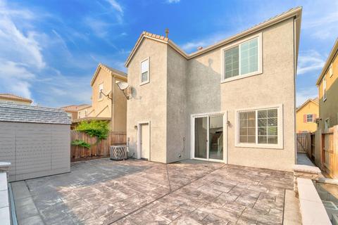 1680 Winthrop Ln, Ceres, CA 95307 photo 6