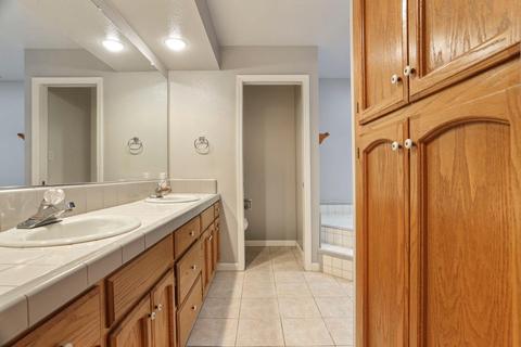 172 Rivergate Pl, Lodi, CA 95240 photo 11