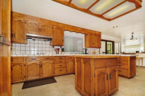 1441 Arlington Dr, Lodi, CA 95242 photo 13