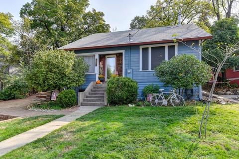812 Spring St, Placerville, CA 95667 photo 2