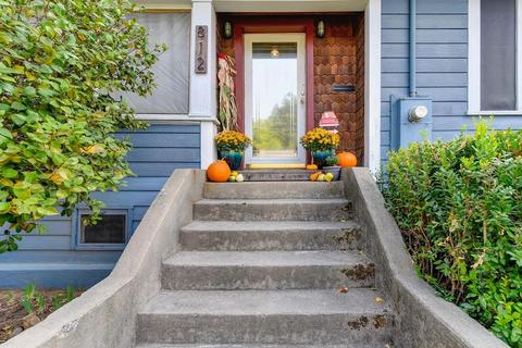 812 Spring St, Placerville, CA 95667 photo 3