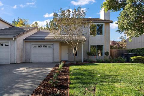 2224 Glacier Dr, Davis, CA 95616 photo 2