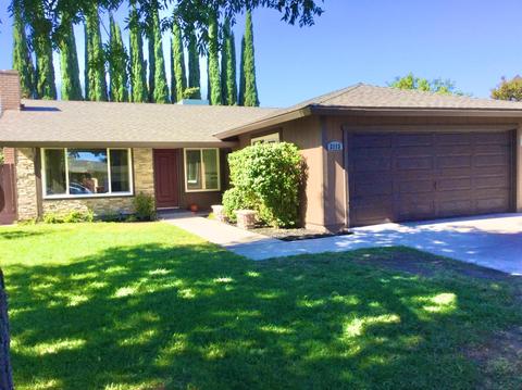 2113 Rose Ave, Modesto, CA 95355 photo 1