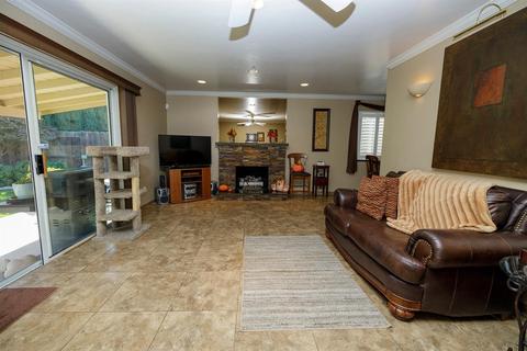 1628 Ascot Dr, Modesto, CA 95350 photo 9