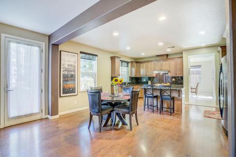 818 Wild Berry Loop, Rocklin, CA 95765 photo 11
