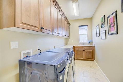 818 Wild Berry Loop, Rocklin, CA 95765 photo 32
