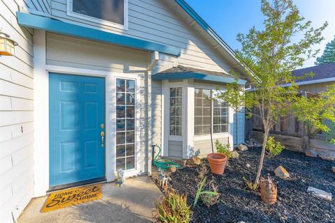5513 Adobe Ct, Rocklin, CA 95765 photo 2