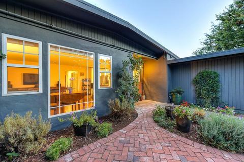940 Chestnut Ln, Davis, CA 95616 photo 3