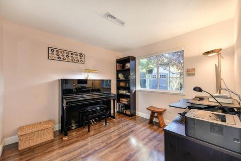 940 Chestnut Ln, Davis, CA 95616 photo 27