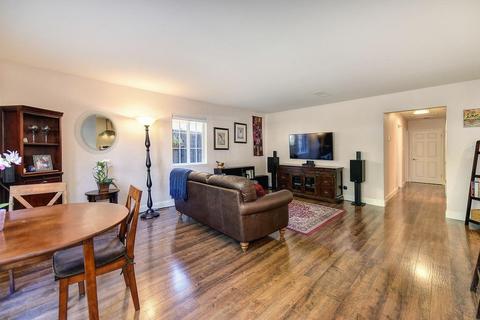 940 Chestnut Ln, Davis, CA 95616 photo 11