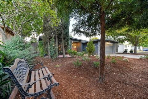 940 Chestnut Ln, Davis, CA 95616 photo 4