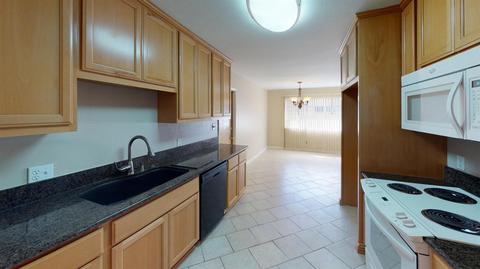945 Palmilla Dr, Modesto, CA 95356 photo 8