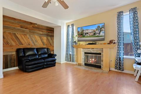 925 Cobalt Dr, Tracy, CA 95377 photo 4