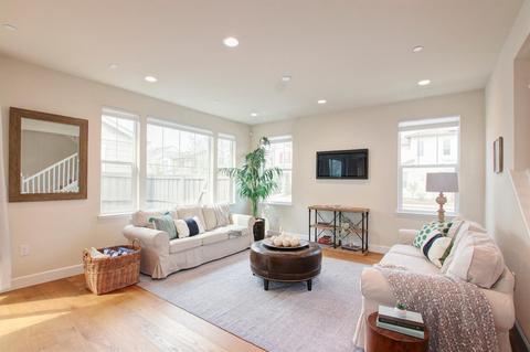 1763 Heirloom St, Davis, CA 95616 photo 5