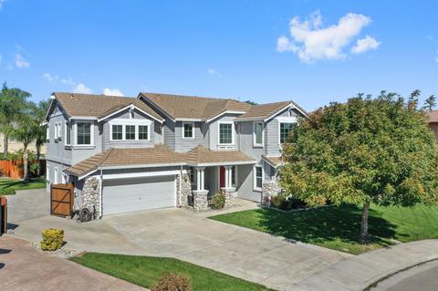 1233 Pyrenees St, Tracy, CA 95304 photo 1