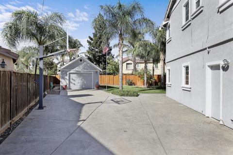 1233 Pyrenees St, Tracy, CA 95304 photo 44