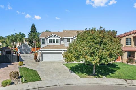 1233 Pyrenees St, Tracy, CA 95304 photo 4
