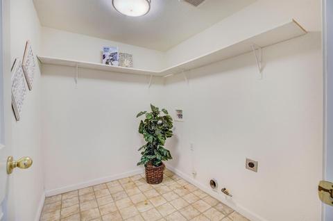 10956 Britton Way, Mather, CA 95655 photo 16