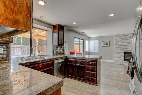 2036 Elwin Way, Modesto, CA 95350 photo 8