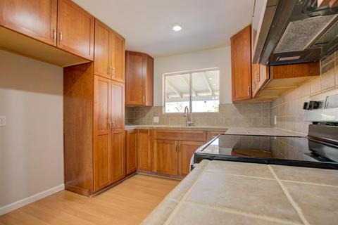 2521 Killarney Way, Modesto, CA 95355 photo 11
