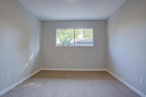 2521 Killarney Way, Modesto, CA 95355 photo 31